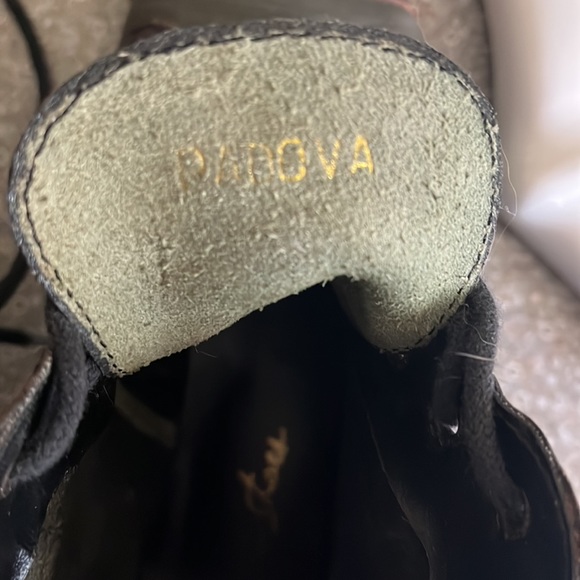 Size 6 low boots - Picture 3 of 5